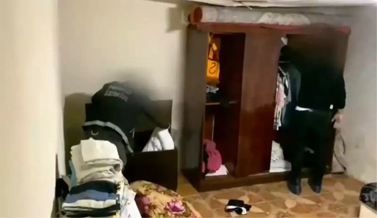 İzmir'de Uyuşturucu Operasyonu: 20 Tutuklama