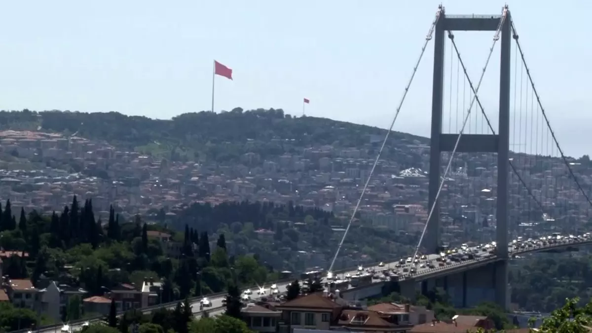 15 Temmuz Şehitler Köprüsü'nde bayram trafiği