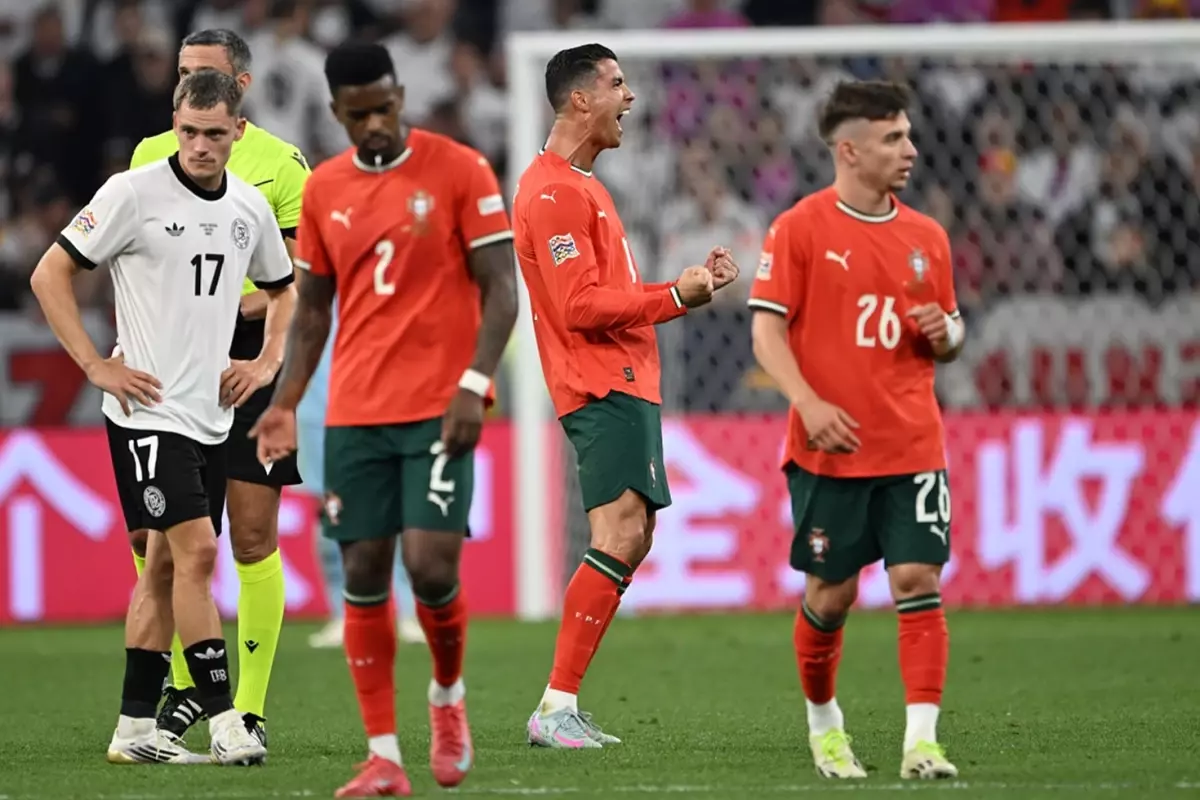 40 yaşındaki Ronaldo durmuyor! Ülkesini finale taşıdı