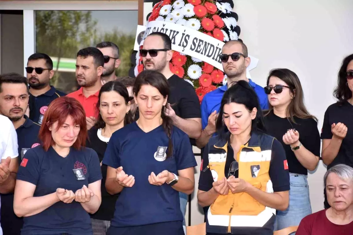 Nazilli'de Tren Kazasında Hayatını Kaybeden Ambulans Şoförü Uğurlandı