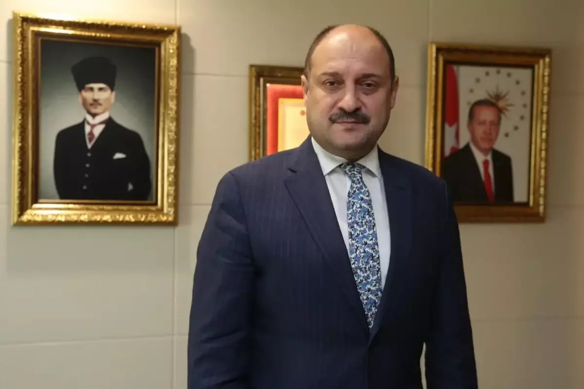 Başkan Gülpınar'dan esprili yanıt: Tüm kabahat temizlik müdüründe ama...