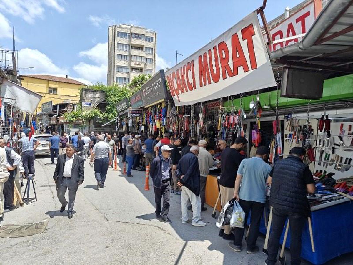 Kayseri'de Kurban Bayramı Yoğunluğu: Bıçakçılar ve Baharatçılar İşlemekte
