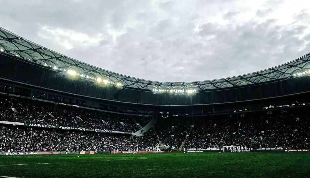 Bursaspor'da Kombine Satışları 30 Bine Ulaştı