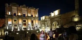 Efes Antik Kenti'nde gece müzeciliği başladı