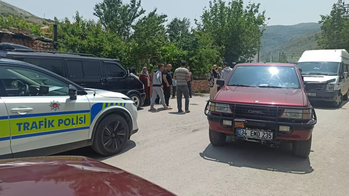 Yahyalı'da Cipin Çarptığı Skuterli Çocuk Yaralandı