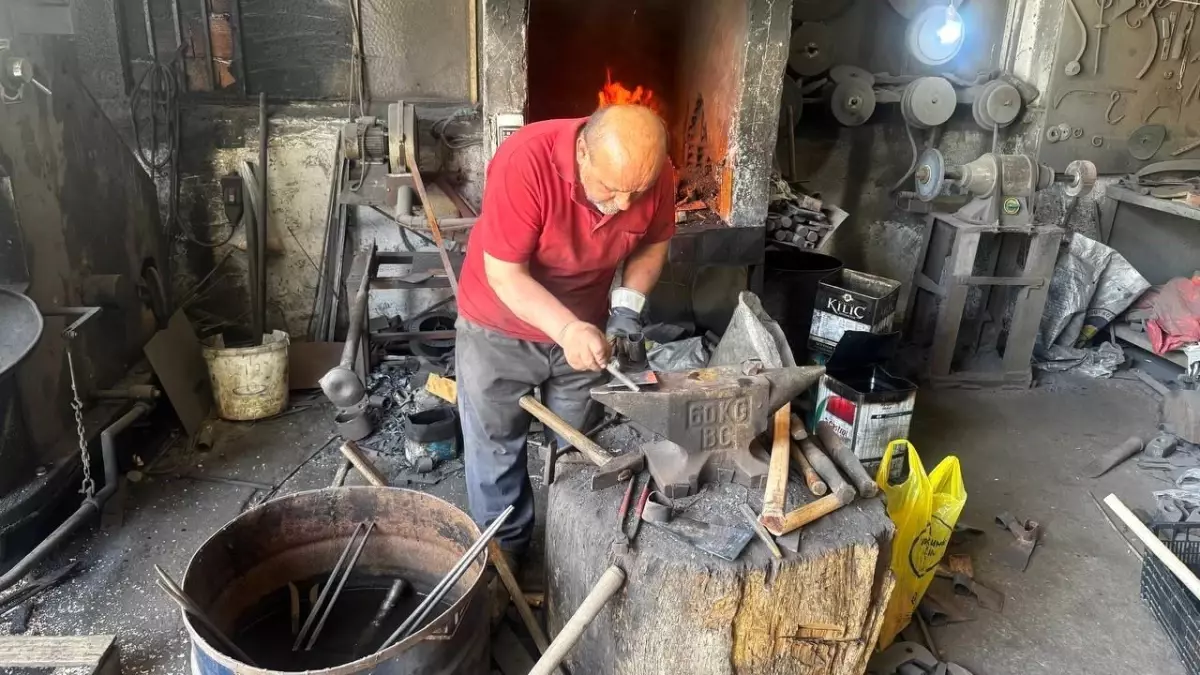 Alaplı Bıçağı: Gelenekten Geleceğe Bir Usta İşi
