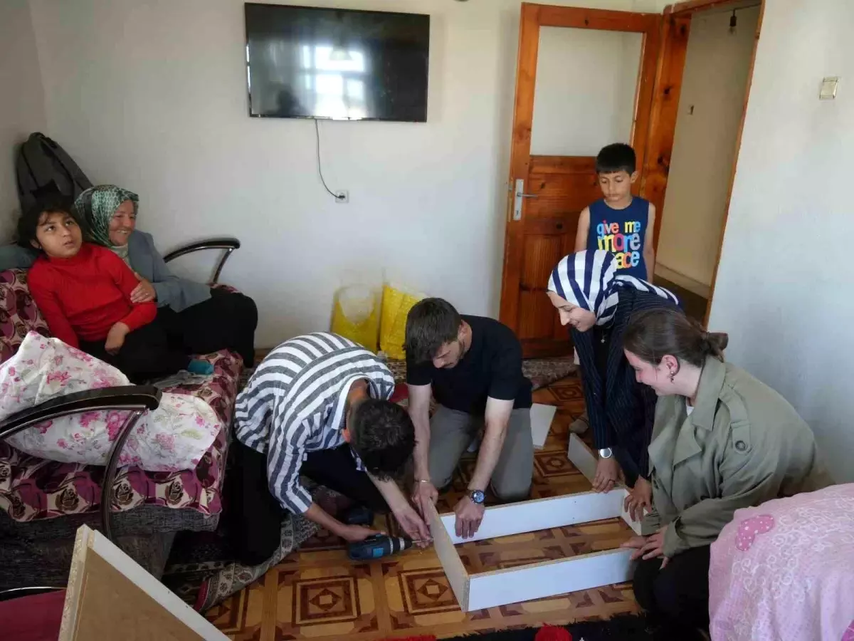 Kastamonu Üniversitesi Öğrencilerinden Özel Bireylere Kitap Bağışı