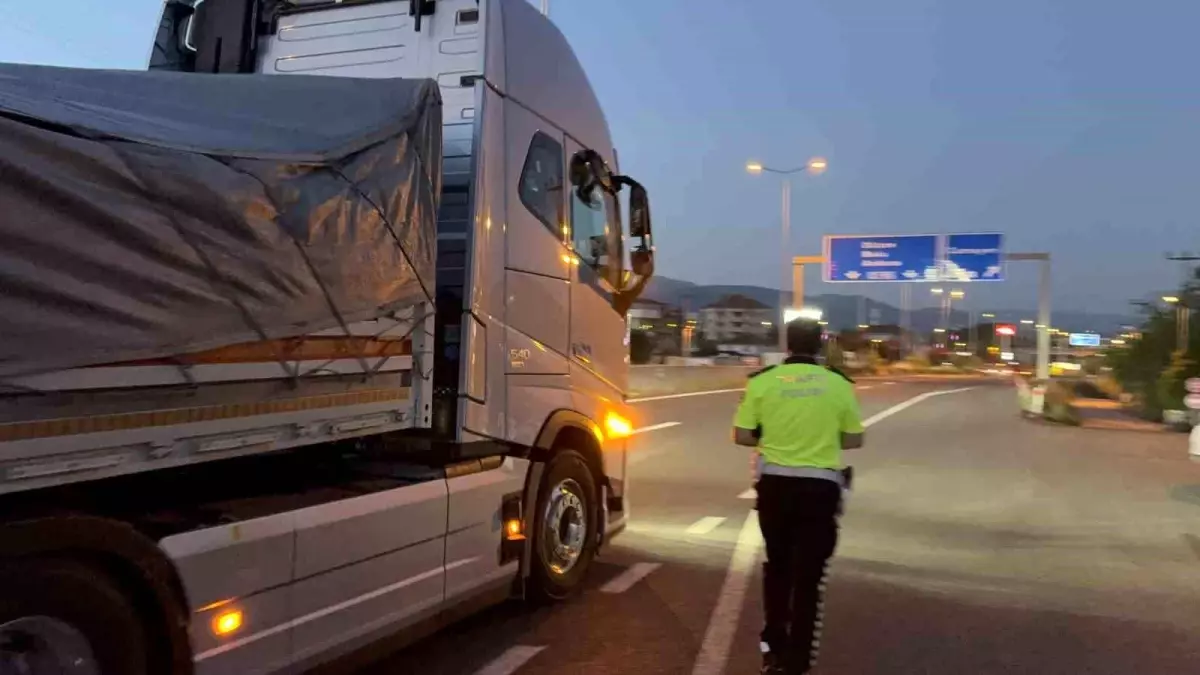 Düzce'de Kurban Bayramı İçin Büyük Araçlara Yasak Getirildi
