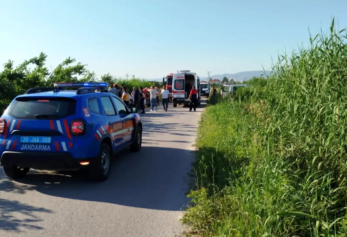 Denizli'de İşçi Servisi Devrildi: 6 Yaralı