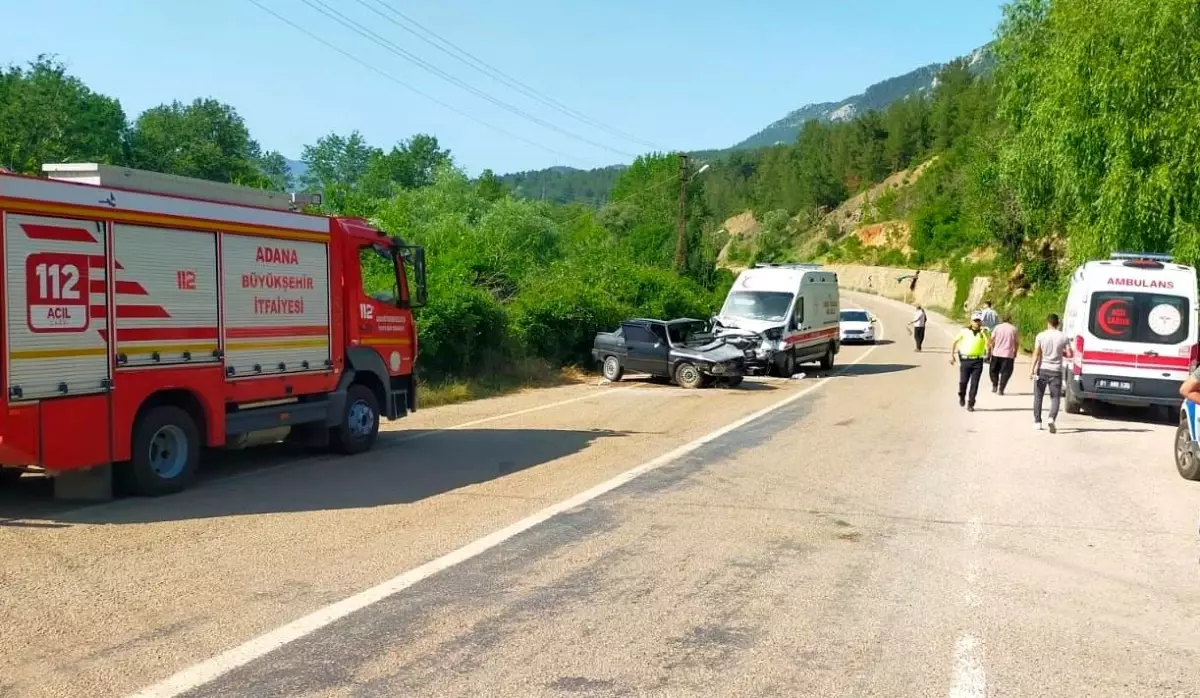 Adana'da Ambulans ve Otomobil Çarpıştı: 1 Ölü, 3 Yaralı