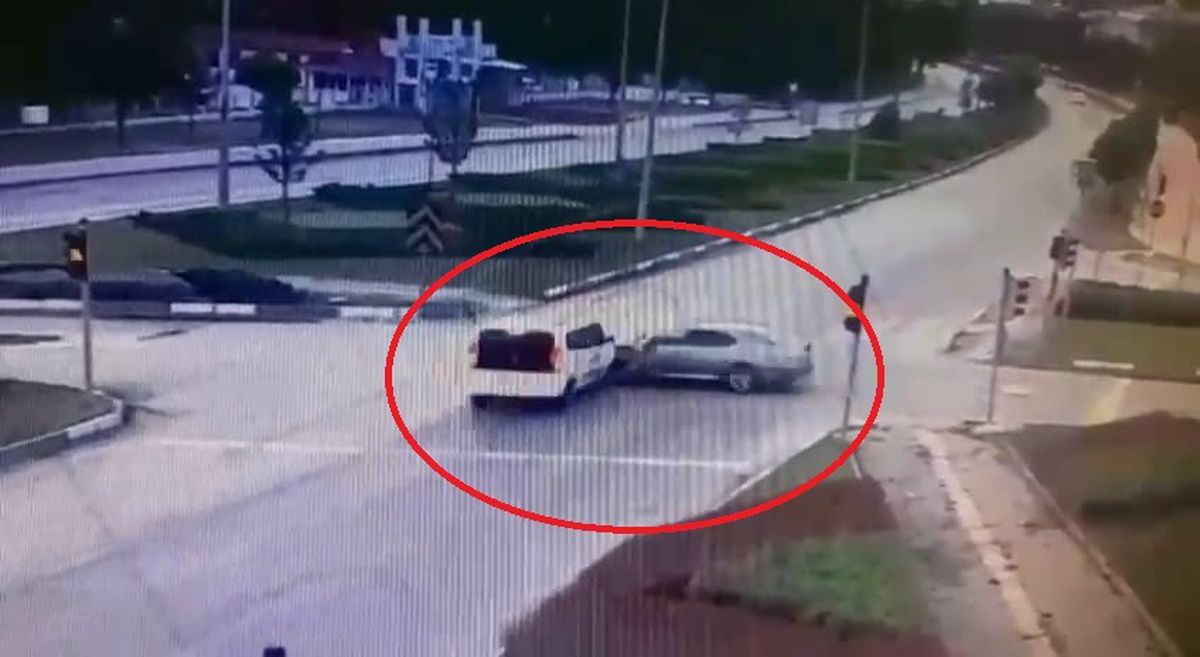 Amasya'da Kavşakta Trafik Kazası: 5 Yaralı