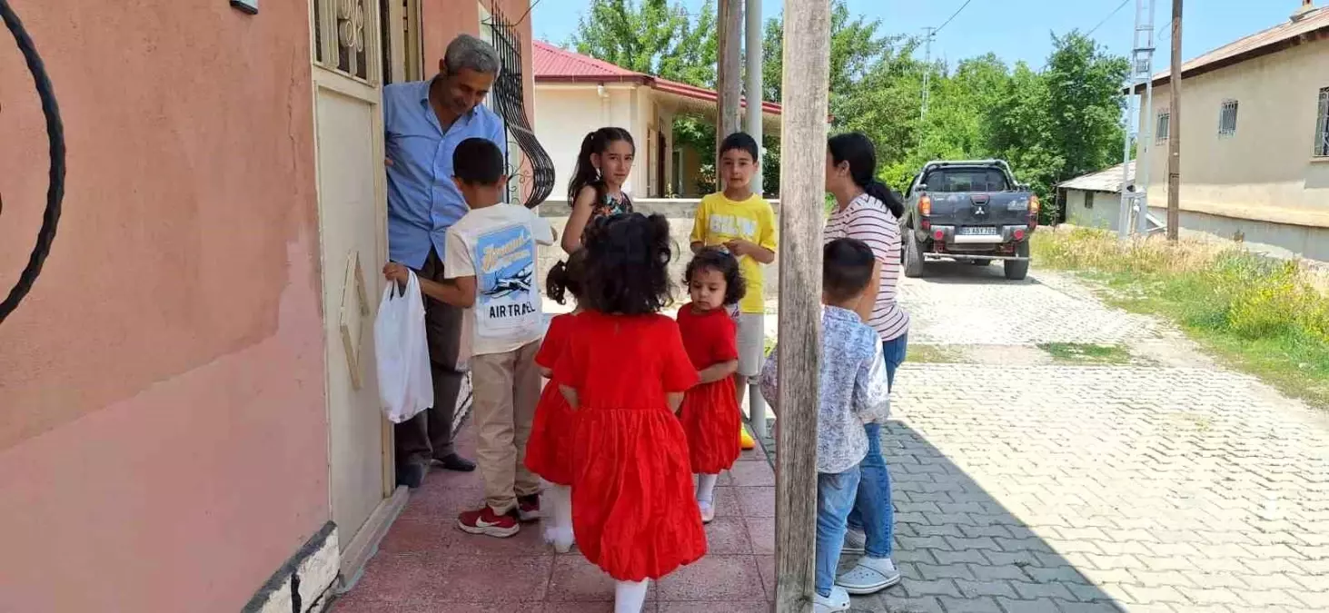 Çağlayan Beldesi'nde Şeker Toplama Geleneği Coşkuyla Devam Ediyor