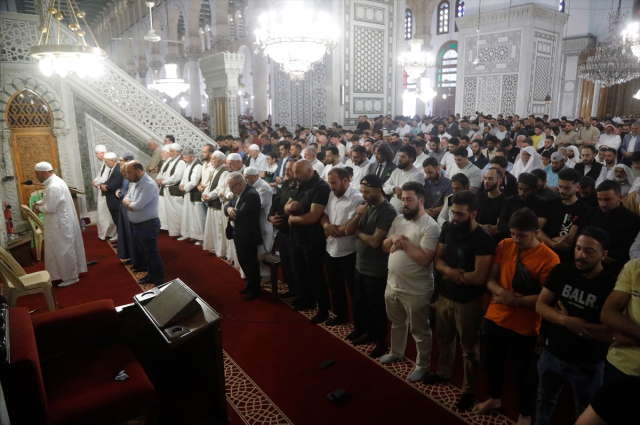 The first Eid al-Adha prayer was held at the Umayyad Mosque after the fall of the Assad regime