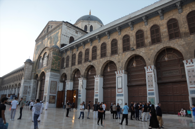 The first Eid al-Adha prayer was held at the Umayyad Mosque after the fall of the Assad regime