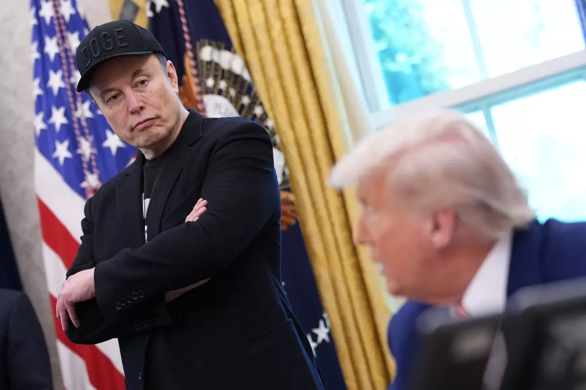 KBBB Token Nedir? Trump ve Musk Arasındaki Siyasi Kavga Kriptoya Nasıl Sıçradı?
