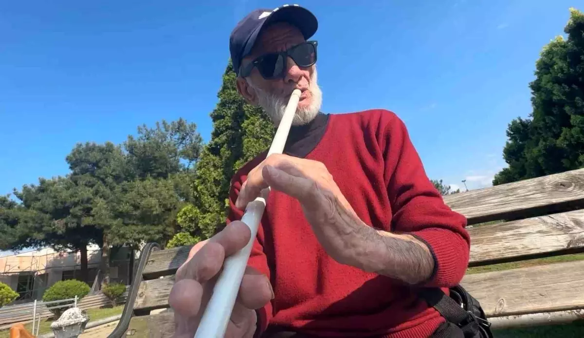 70 Yaşındaki Bayram Bat, Parmaklarına Rağmen Ney ile Hayran Bırakıyor
