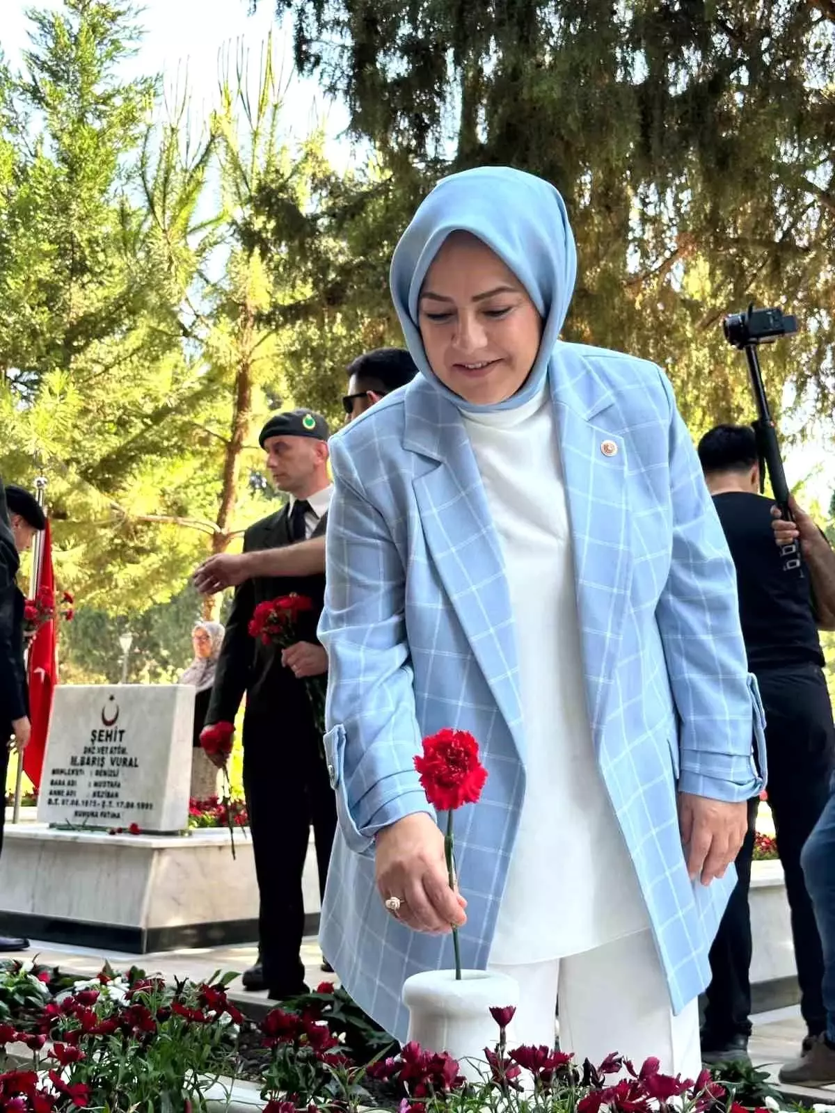 Milletvekili Sema Silkin Ün: 'Bu bayram paylaşmanın bereketin bayramı'
