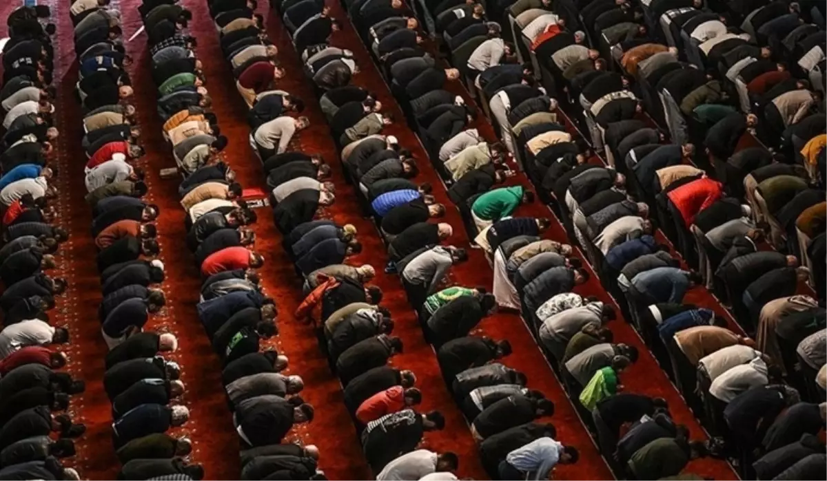 Muğla bayram namazı saat kaçta 2025? Kurban Bayramı namaz vakti ne zaman? Diyanet il il Kurban Bayramı namaz saatleri!