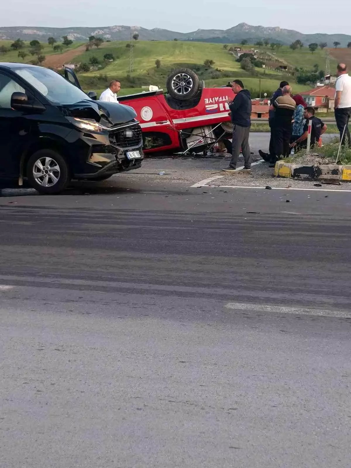 Akyurt'ta İtfaiye Aracının Takla Attığı Kaza