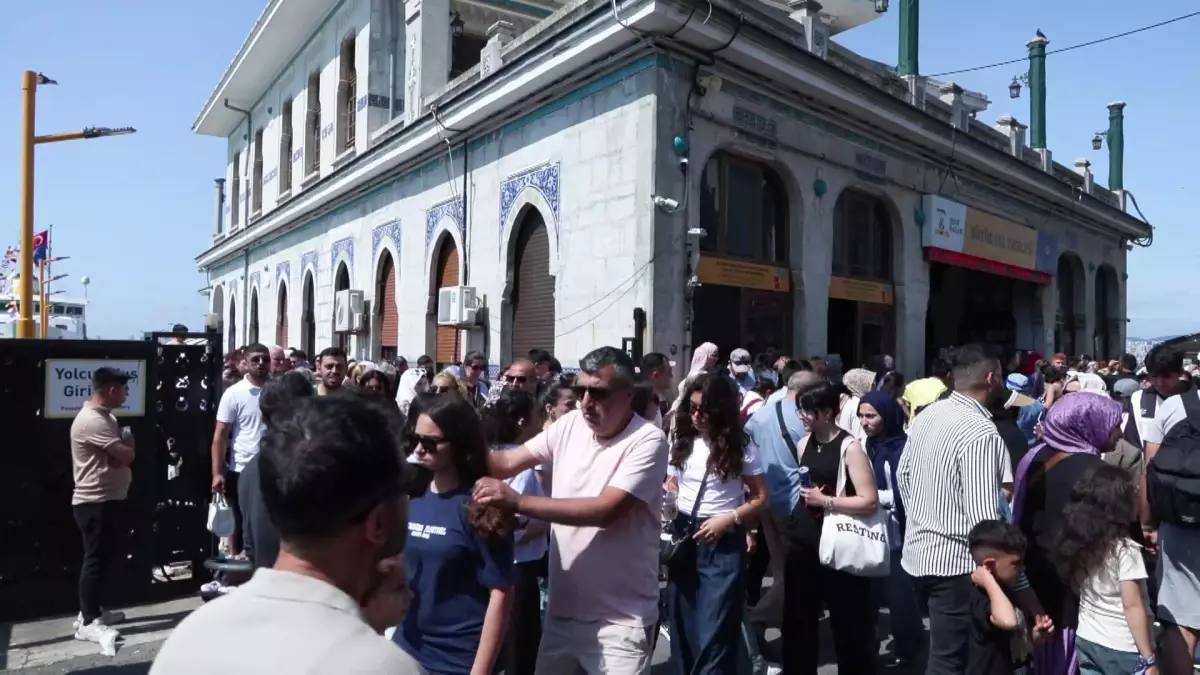 Kurban Bayramı'nda Adalar'a Yoğun İlgi