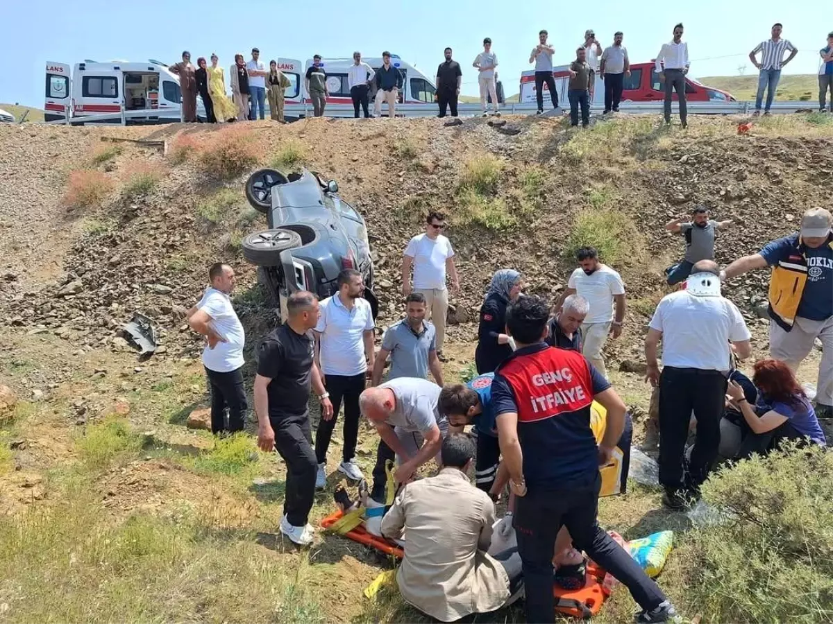 Bingöl'de Trafik Kazası: 4 Yaralı