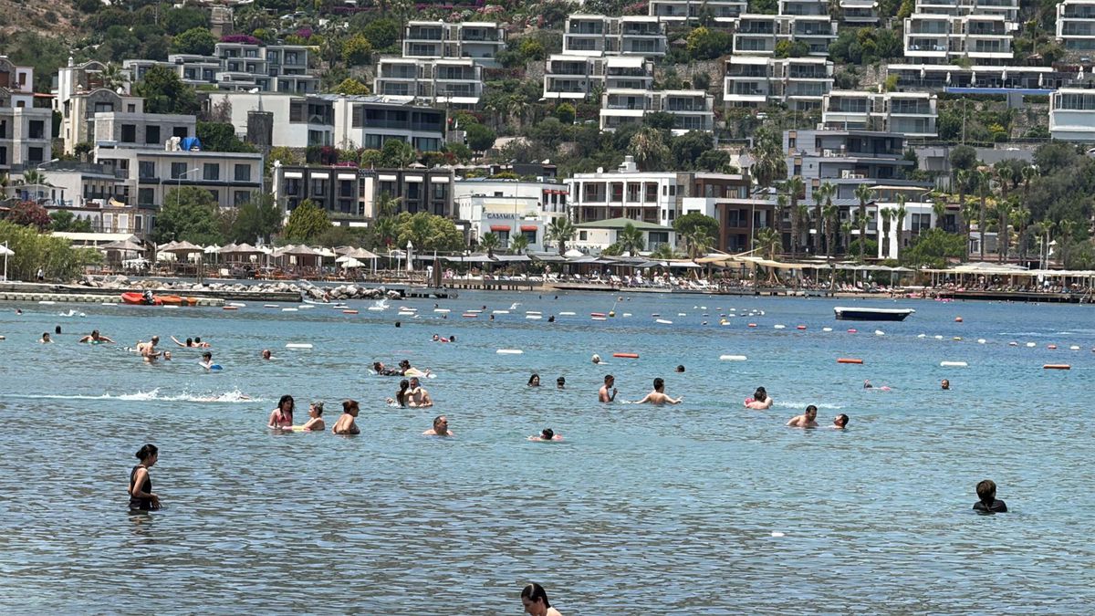 Bodrum Sahilleri Kurban Bayramı'nda Dolu Dolu