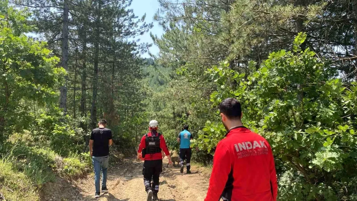 Bursa'da Kaybolan 14 Yaşındaki Burak Koçak İçin Arama Çalışmaları Devam Ediyor