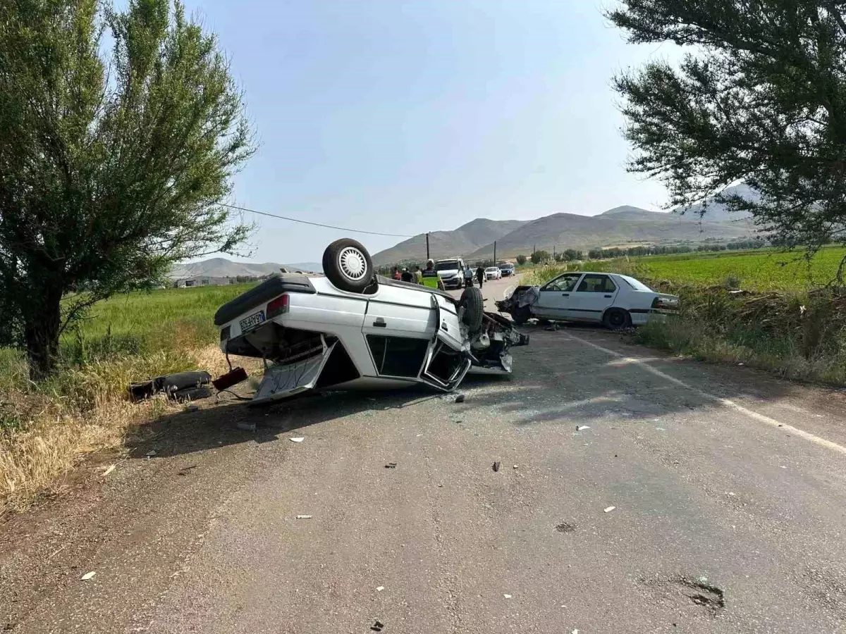 Kahramanmaraş'ta Trafik Kazasında 2 Yaralı