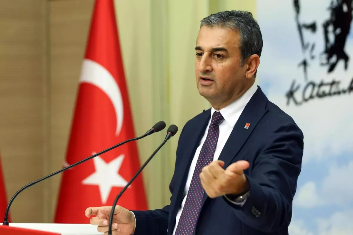 Ferdi Zeyrek'in sağlık durumu nasıl? Burhanettin Bulut, tv100'de anlattı