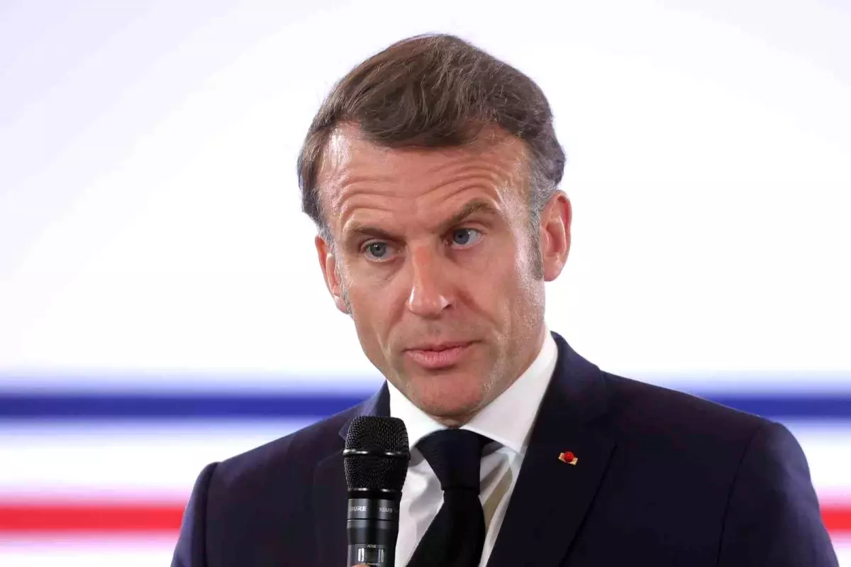 Fransa Cumhurbaşkanı Macron Grönland'ı Ziyaret Edecek