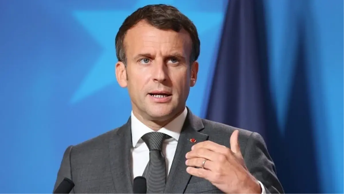 Macron, Grönland'ı Ziyaret Edecek