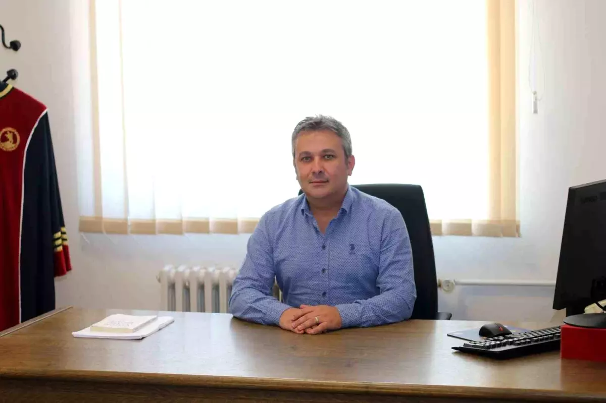 Gençlerin Yapay Zeka Algısı Yaşa Göre Değişiyor