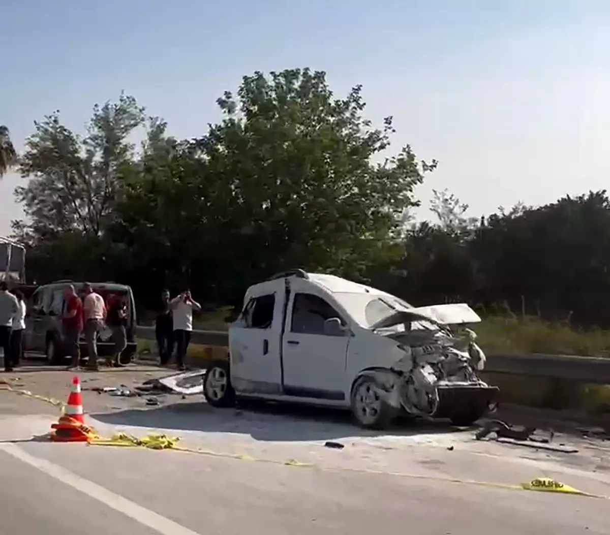 Hatay'da Trafik Kazası: Bir Ölü, 10 Yaralı