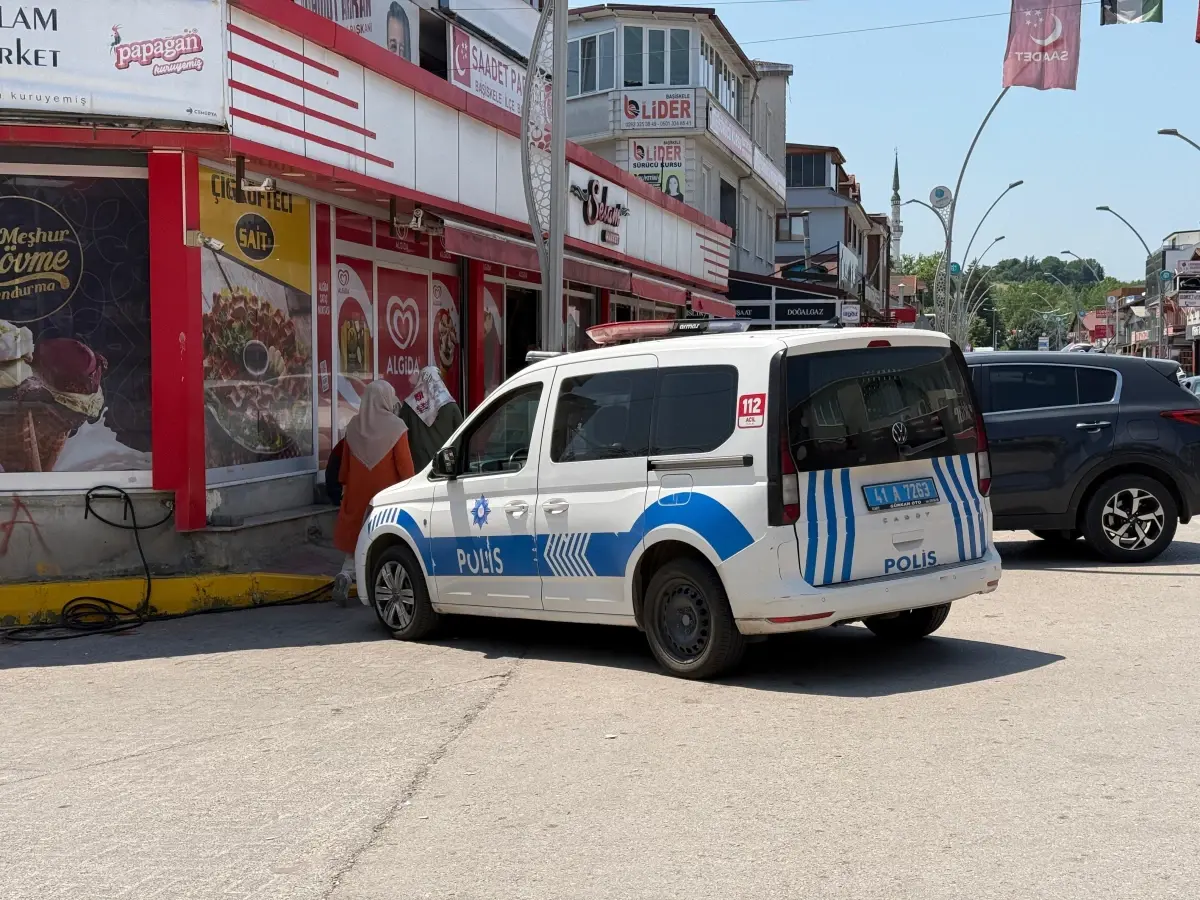 Kıyma Makinesine Elini Kaptıran Çalışan Yaralandı