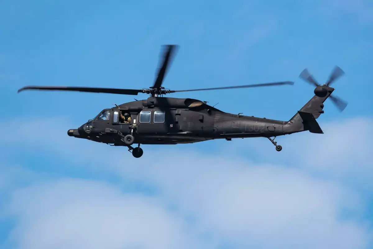 Polonya ABD'den Black Hawk Helikopteri Satın Alımını Erteledi