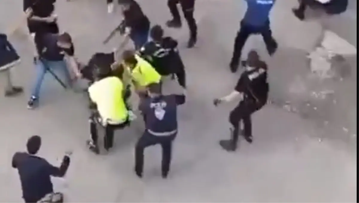 Siverek'te Taşlı Sopalı Kavga: 3 Yaralı
