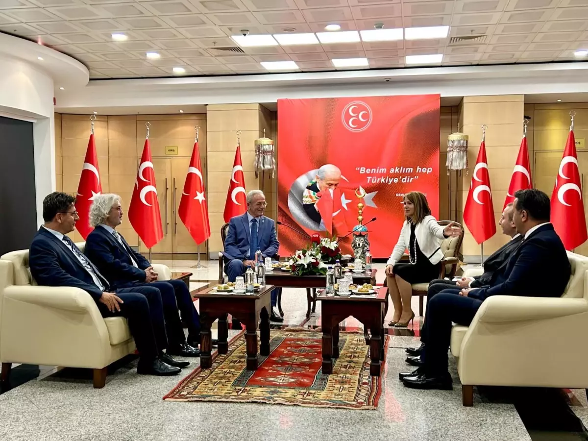 MHP, Bayramlaşma Programında Siyasi Heyetleri Kabul Etti