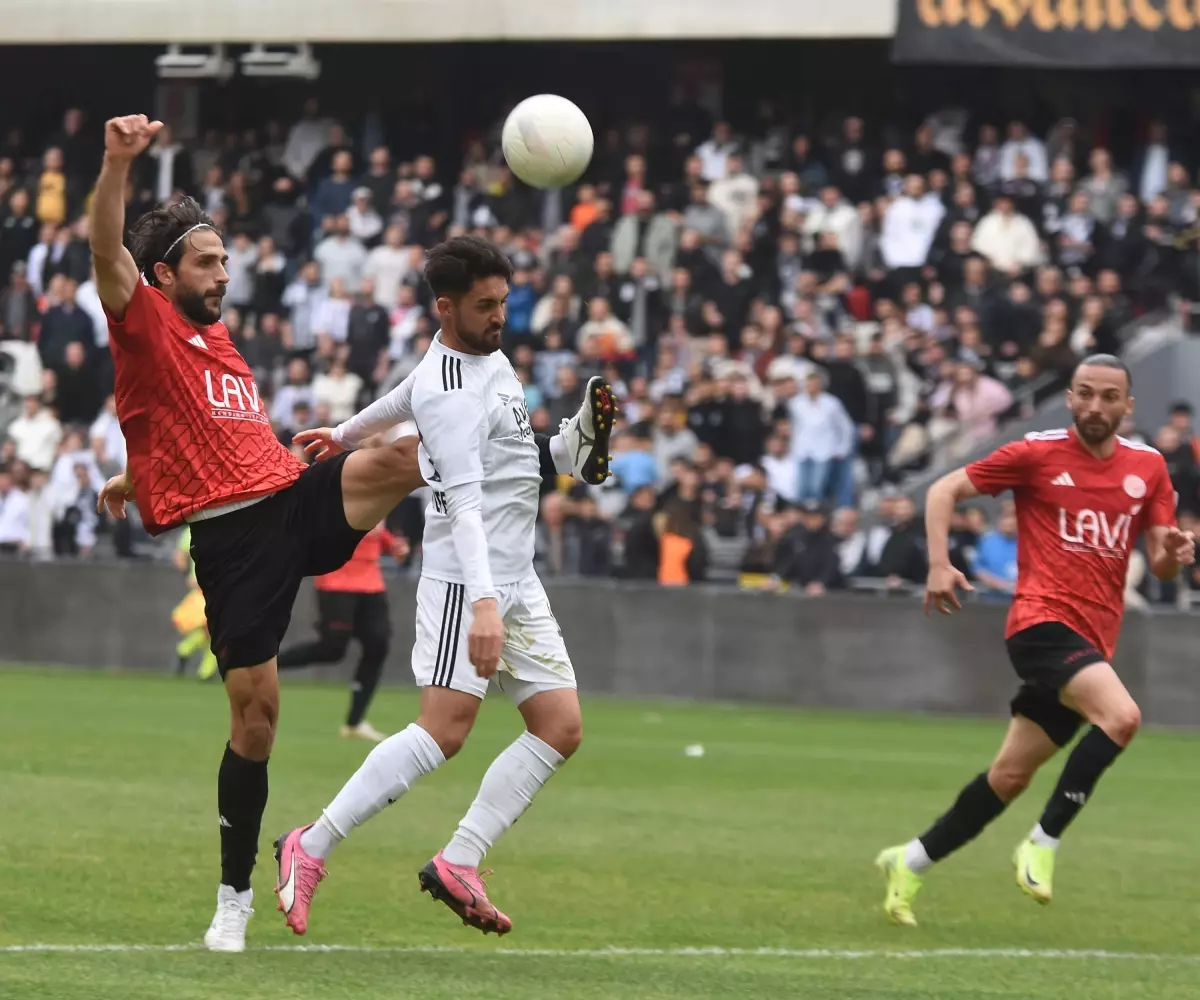 Altay, Onur Efe ile Sözleşme Uzatmak İstiyor