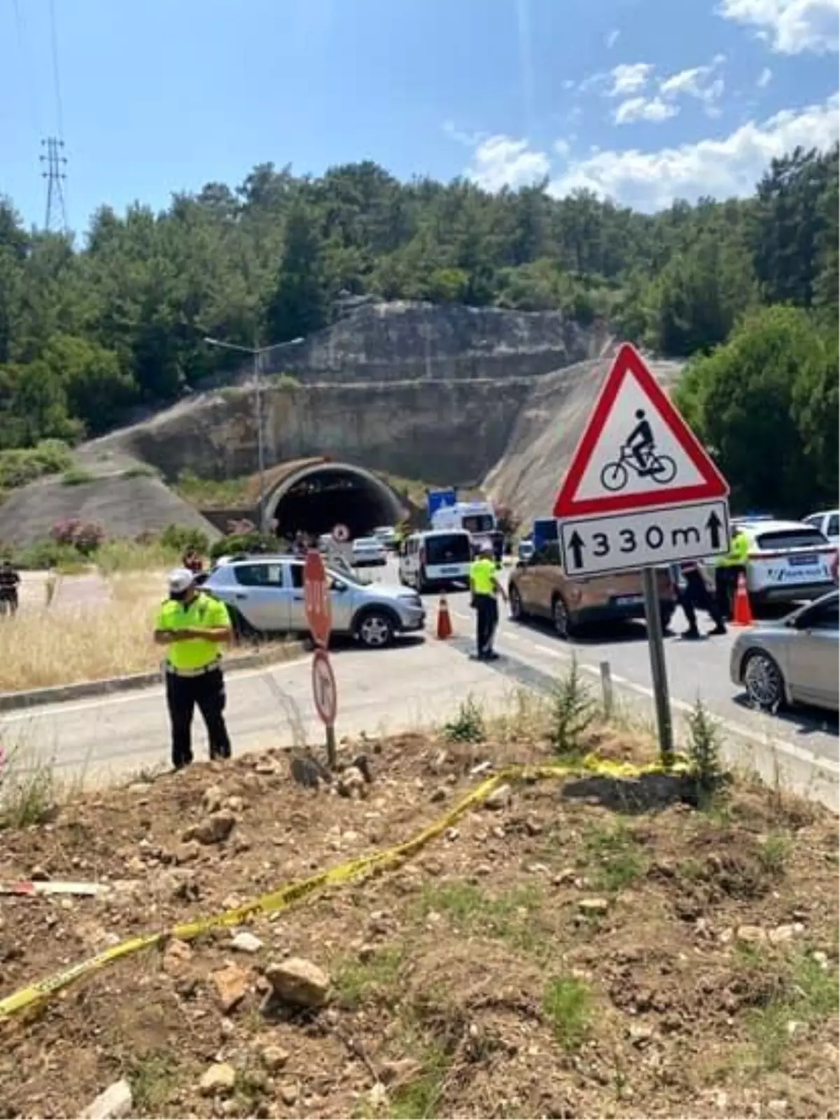 Antalya'da kaza: 2 ölü, 4 yaralı