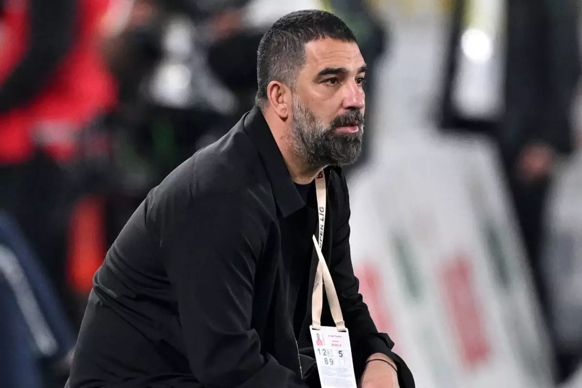 Arda Turan milli golcüyü Shakhtar Donetsk'e istiyor