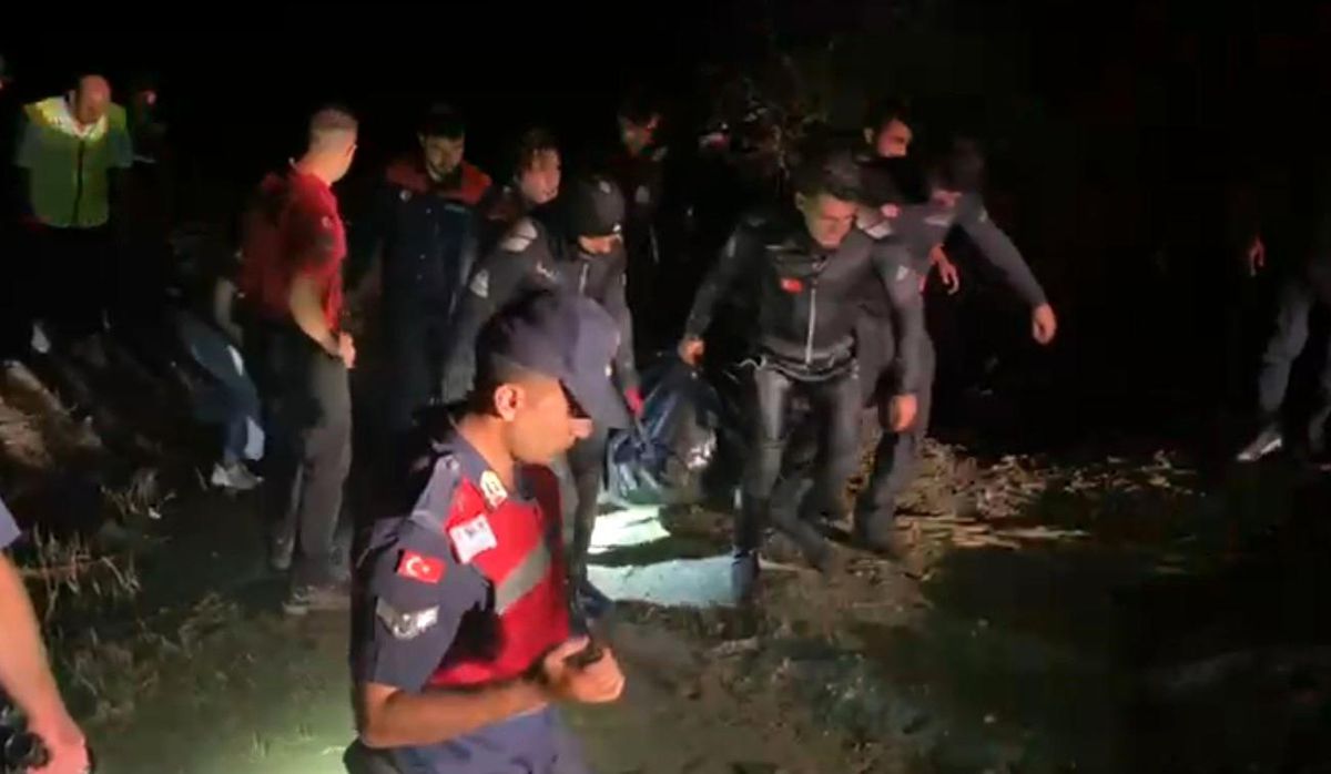Antalya'da Balık Tutmak İçin Girdiği Irmakta Boğuldu