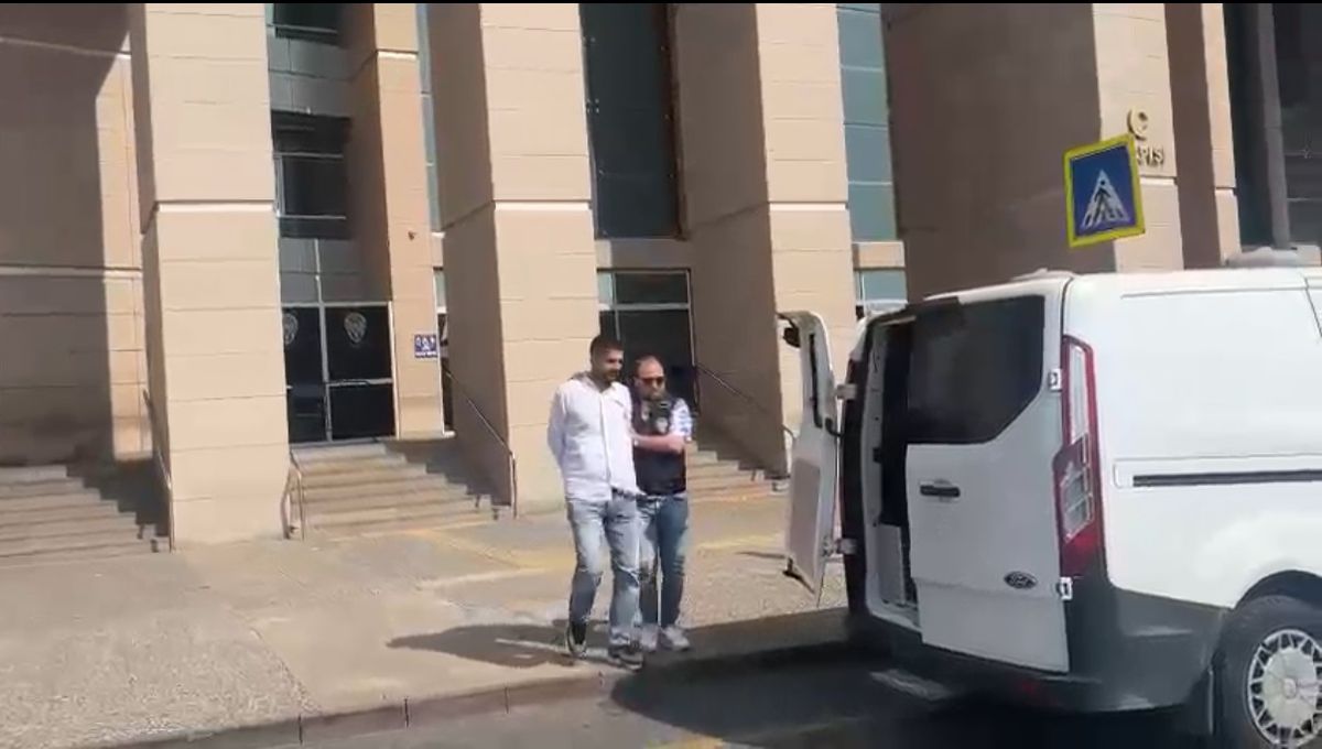 Beşiktaş'ta Döner Bıçağıyla Tehdit Eden Şüpheli Tutuklandı