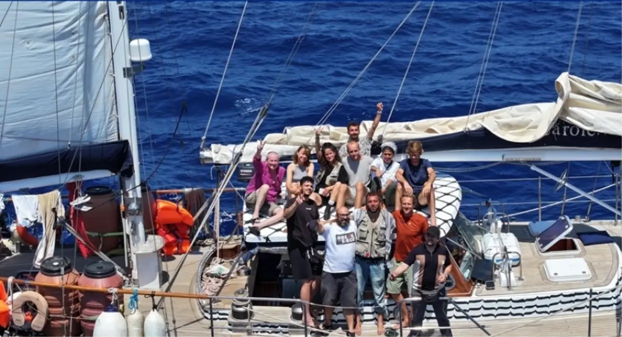 Madleen gemisinde kimler var, gemidekilerin isimleri ne? Madleen gemisi kimin, hangi ülkenin? Madleen gemisi CANLI TAKİP!