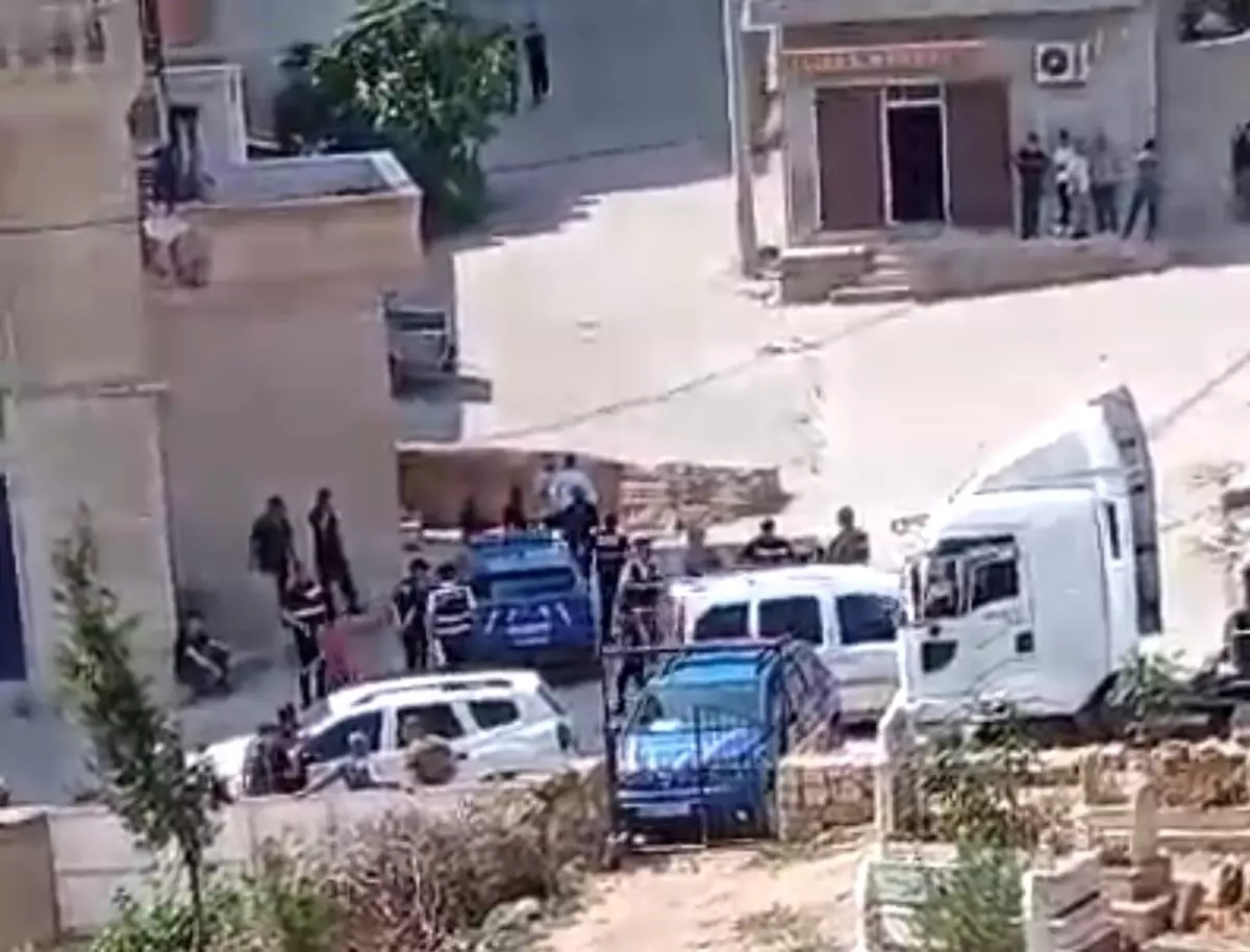 Mardin'de Akraba İki Aile Arasında Silahlı Kavga: 1 Ölü, 10 Yaralı