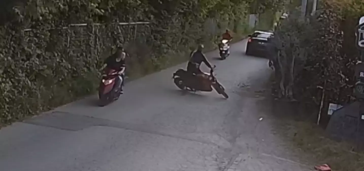 Sapanca'da Motosiklet Kazası: Sürücü Ağır Yaralandı