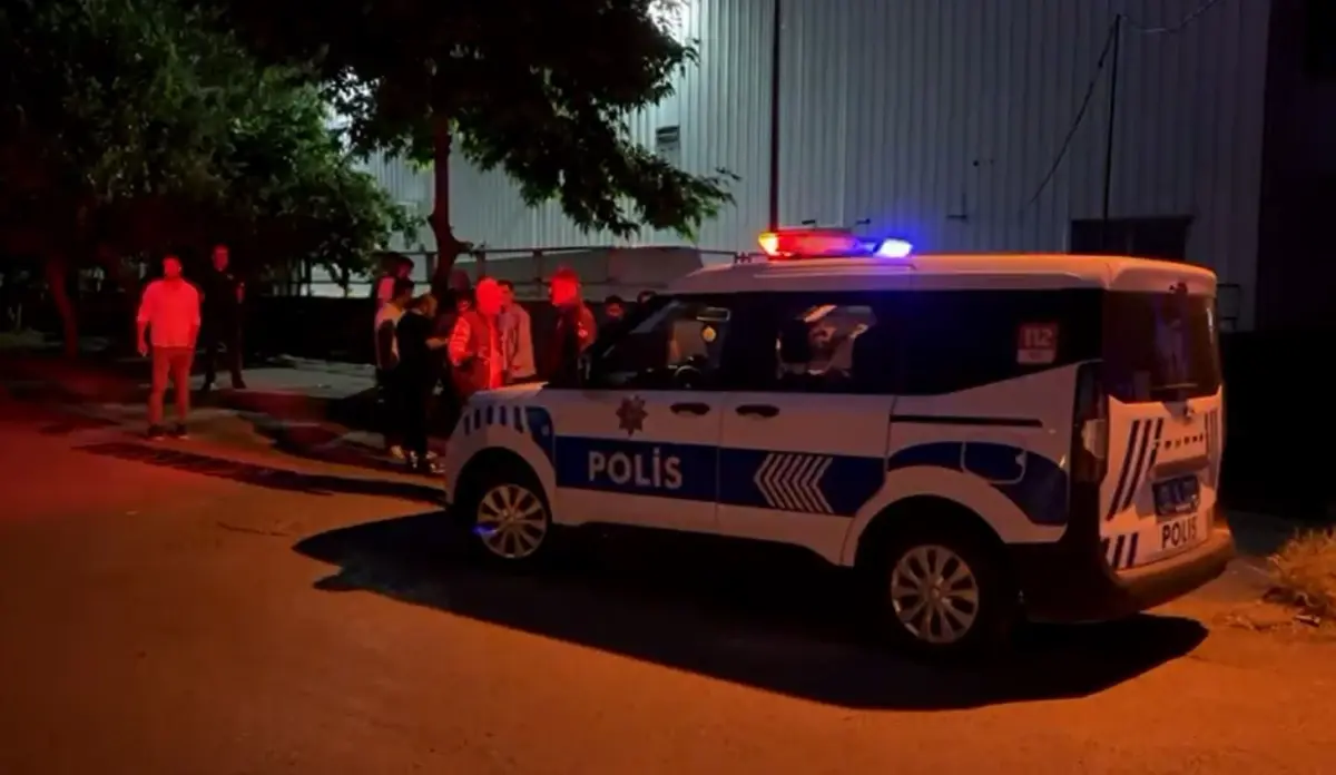 Samsun'da Husumetli Gruplar Arasında Silahlı Kavga: 2 Yaralı, 1 Gözaltı
