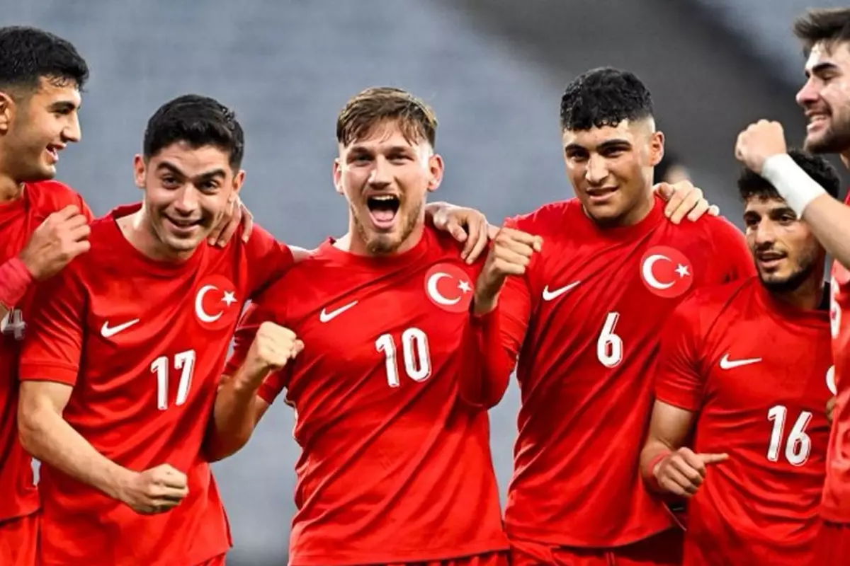 Semih Kılıçsoy'un harika golü Ümit Milli Takım'a galibiyeti getirdi