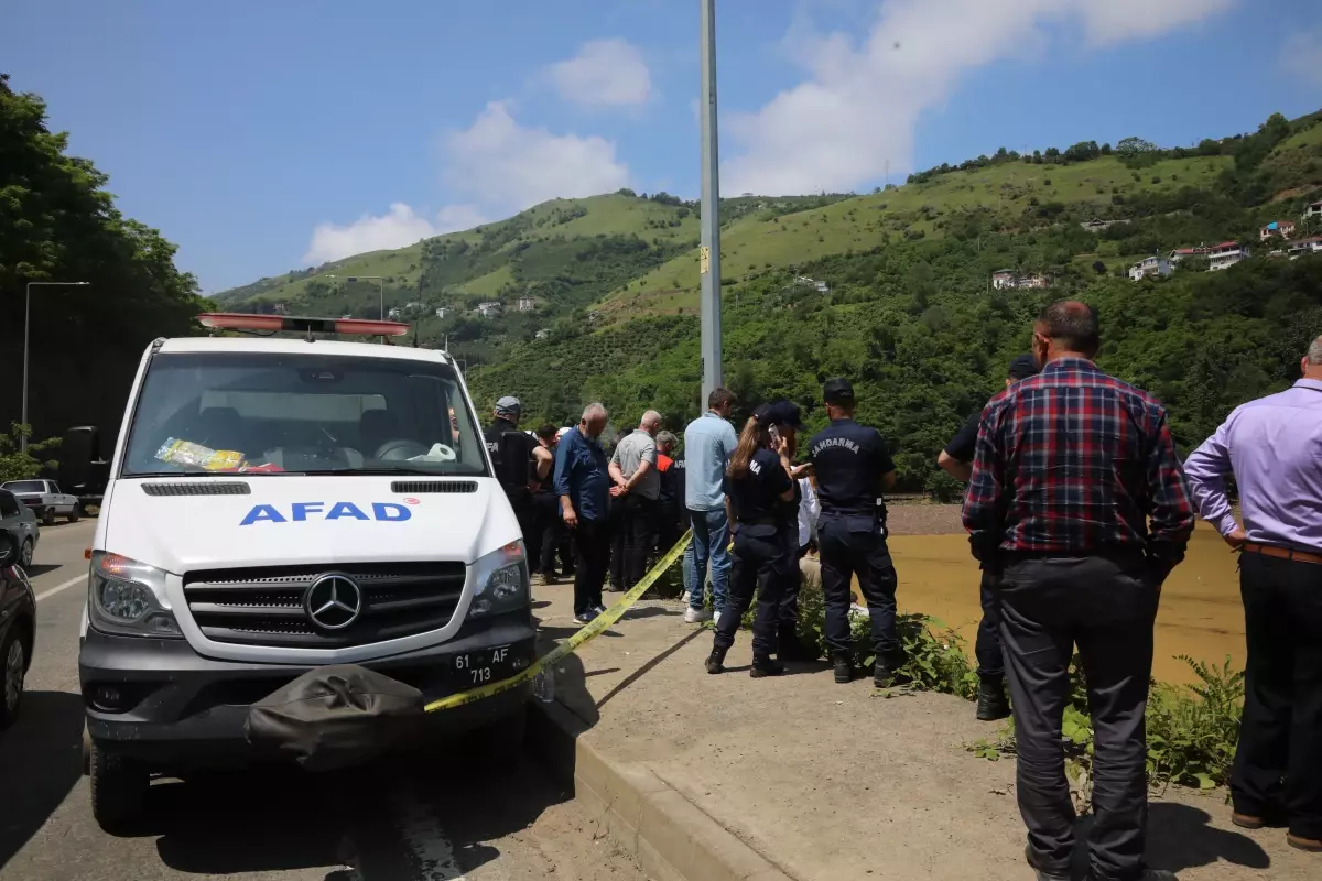 Akçaabat'ta Sel Felaketi: Kaybolan Yaşlı Adamın Cansız Bedenine Ulaşıldı