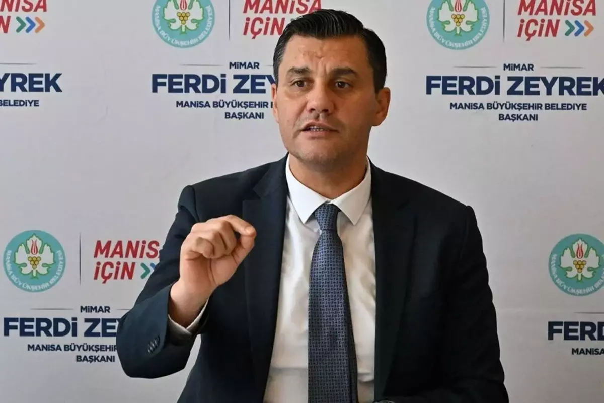 Ferdi Zeyrek'in hayatını kaybetmesinin ardından siyasilerden art arda taziye mesajları