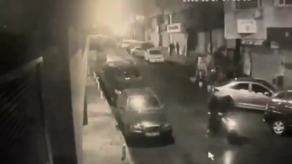 Kağıthane'de El Bombalı Saldırı: 7 Yaralı, 10 Şüpheli Yakalandı